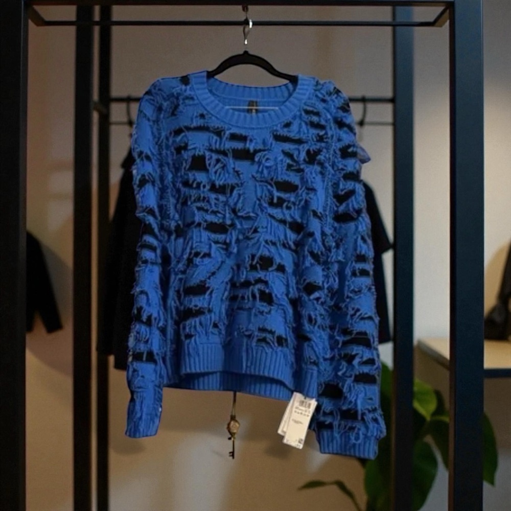 Marc Cain Wool Cashmere Distressed Sweater – Size N4 (us 10) NWT